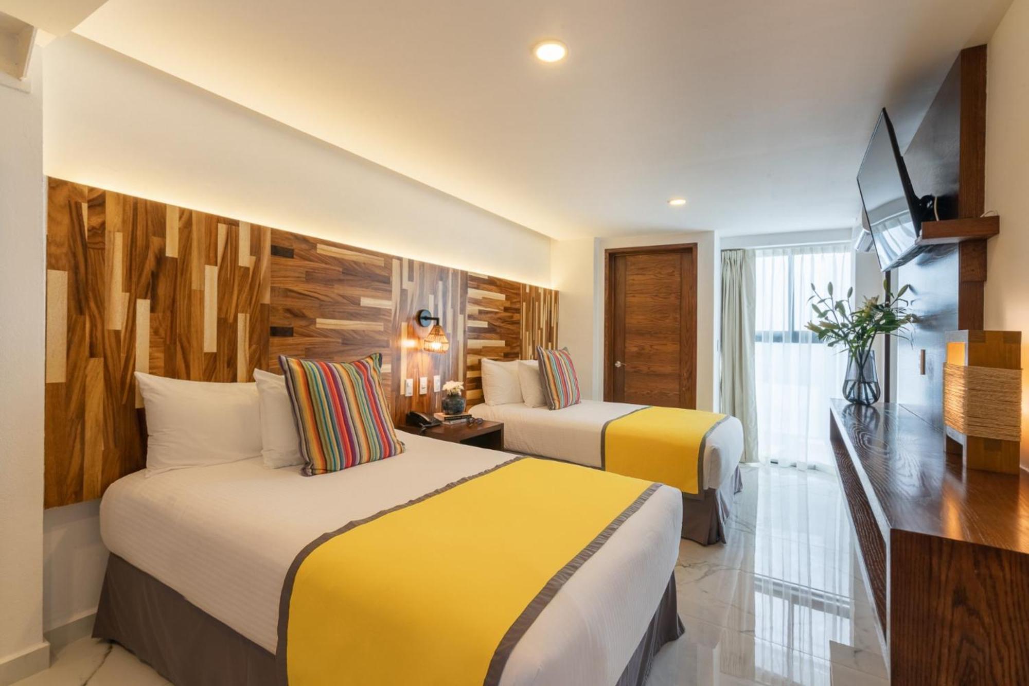 Collection O Hotel Marvic 普拉亚卡门 外观 照片